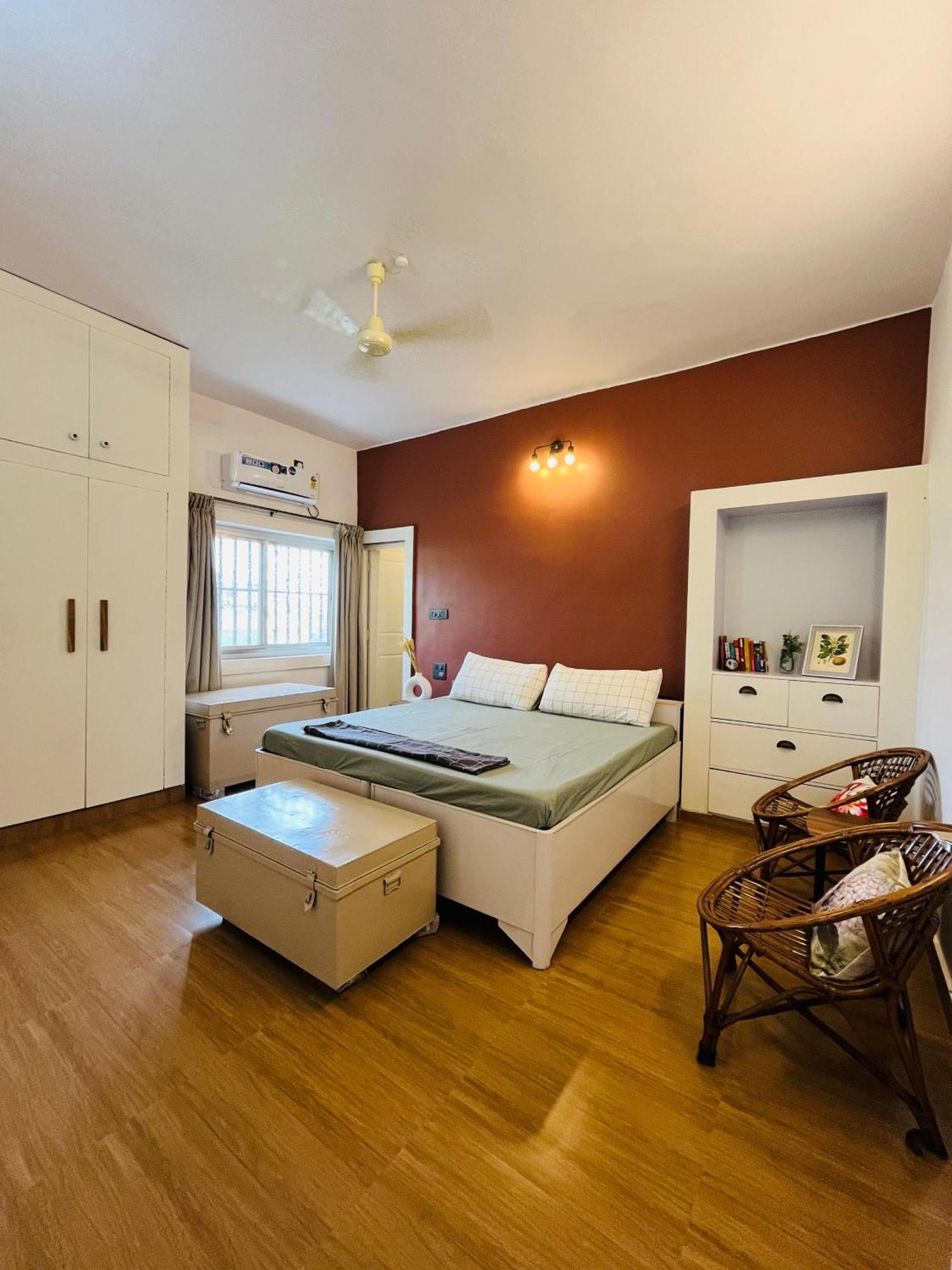 The Bougainvillea Cottage Farmstay Near Dehradun , 2 Bedroom Private Cottage Next To Fields And Orchards With Hill Views ภายนอก รูปภาพ